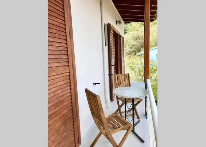 Apartament Breeze - N.2 Kalamítsi